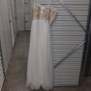 Evening Gown, Gold and white Strapless good condition, brand is Glow dress